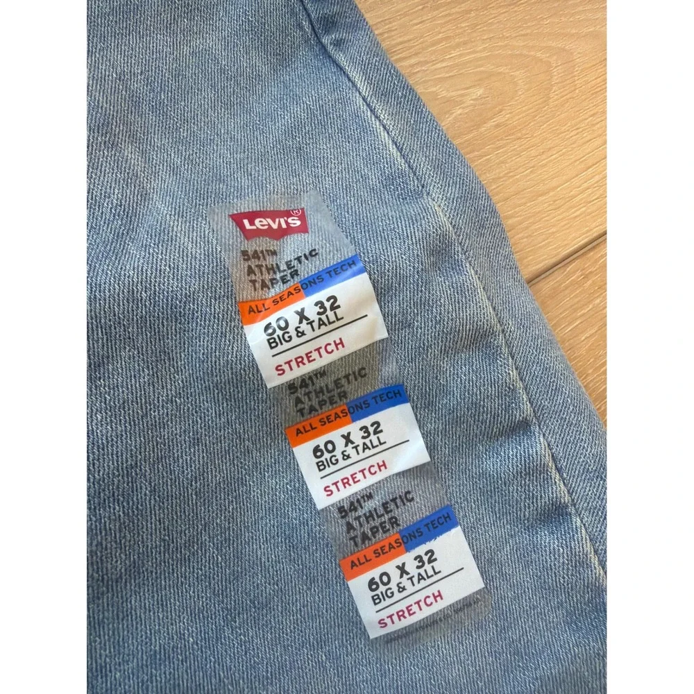 Levis 541 Athletic Taper Jeans Mens 60x32 Big & Tall Light Wash Stretch Denim‎